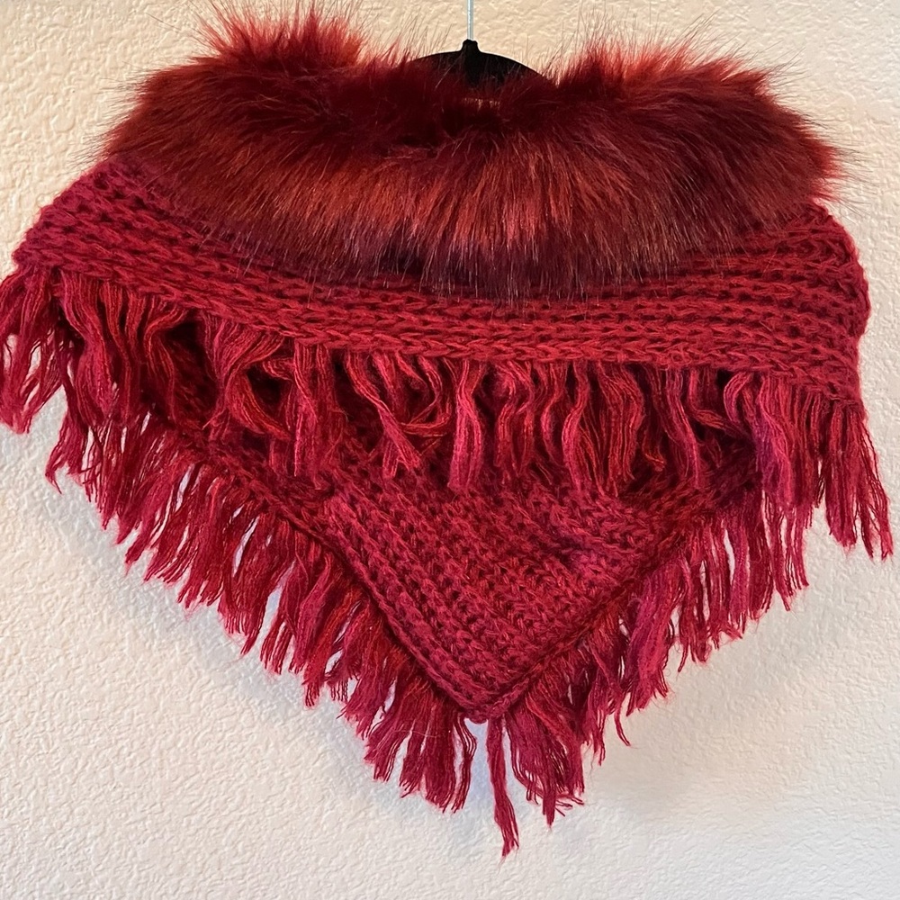 Fur Shrug / Shawl - Picture 3 of 3